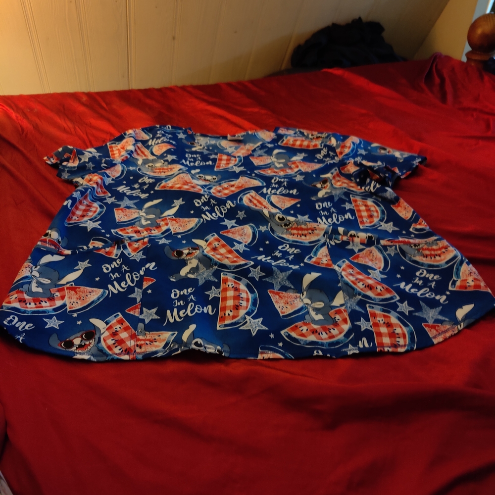 NWOT Stitch Blue Watermelon Print Women's scrub
